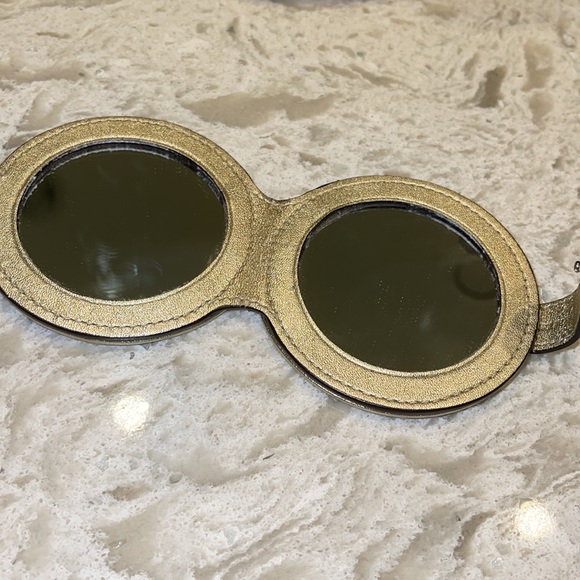 Coach cosmetic mirror. - Picture 4 of 5